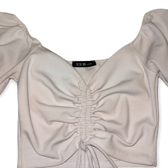 Top 10 White ribbed cropped  tank top with puff sleeve - Picture 2 of 3